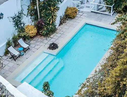 ¿Cuánto espacio se necesita en un jardín para construir una piscina?